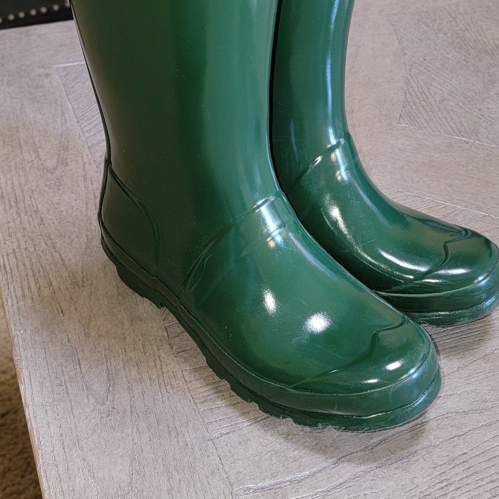 Rain boots